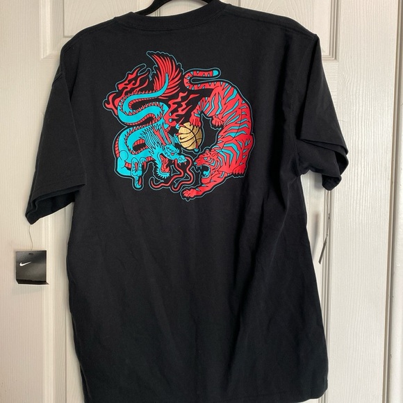 nike t shrit - Picture 4 of 6